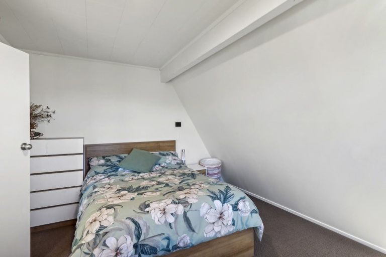 Photo of property in 5a William Street, Waikanae Beach, Waikanae, 5036