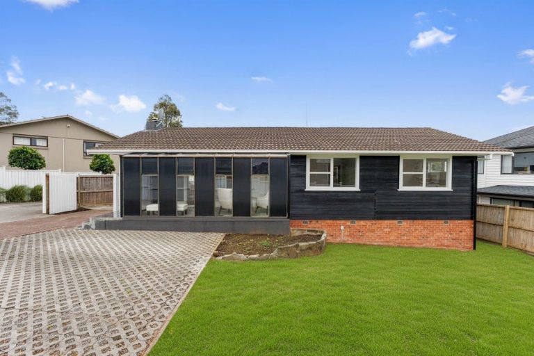 Photo of property in 21 Compton Street, Hillcrest, Auckland, 0627