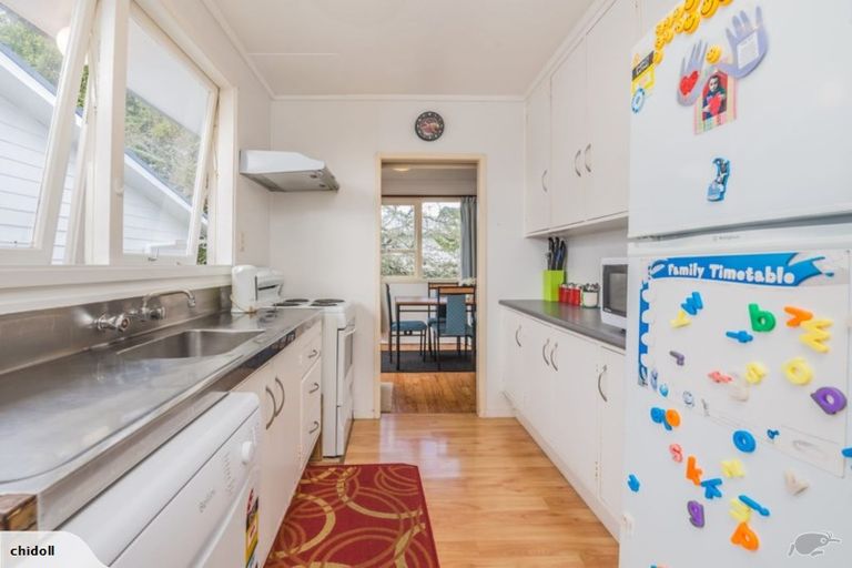 Photo of property in 53 Blakeborough Drive, Forrest Hill, Auckland, 0620