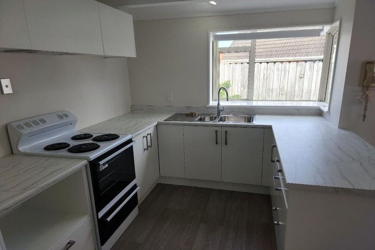 Photo of property in 5/57 Weiti Road, Orewa, 0931