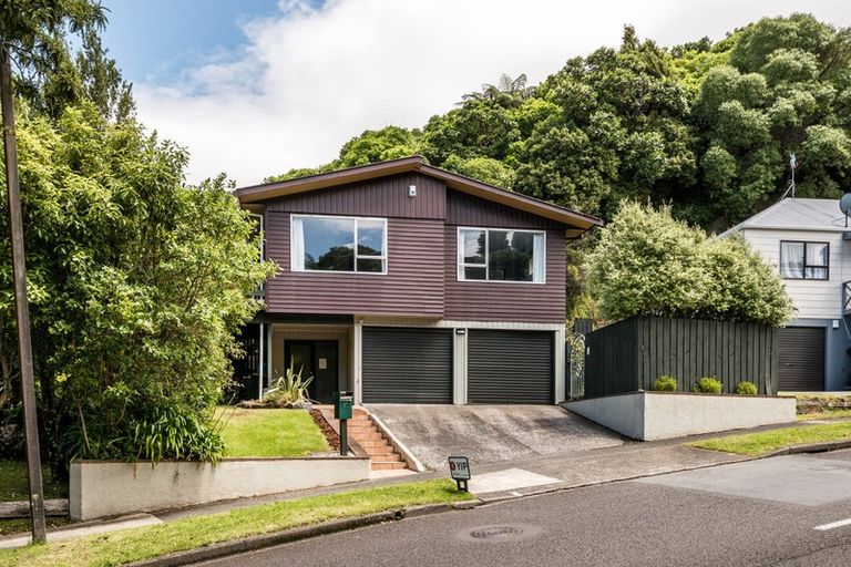 Photo of property in 41 Viewmont Drive, Harbour View, Lower Hutt, 5010