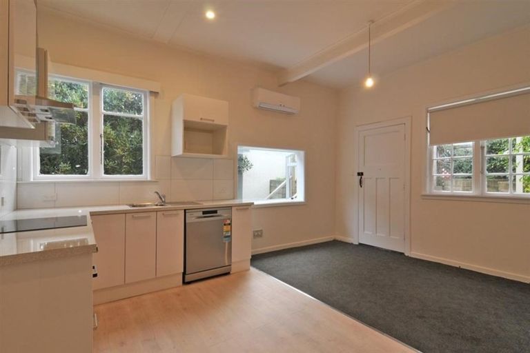 Photo of property in 1/13 Baden Road, Hataitai, Wellington, 6021