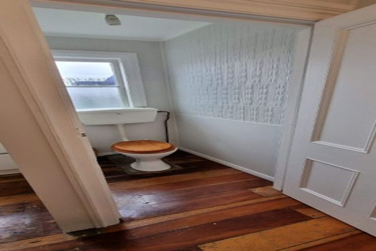 Photo of property in 21 Albert Street, Masterton, 5810