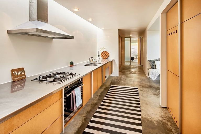 Photo of property in 4 Tangahoe Street, Paekakariki, 5034