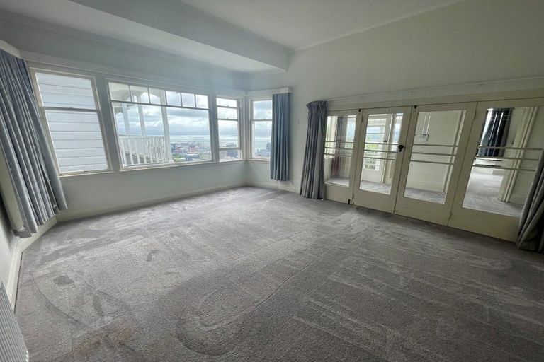 Photo of property in 26 Central Terrace, Kelburn, Wellington, 6012