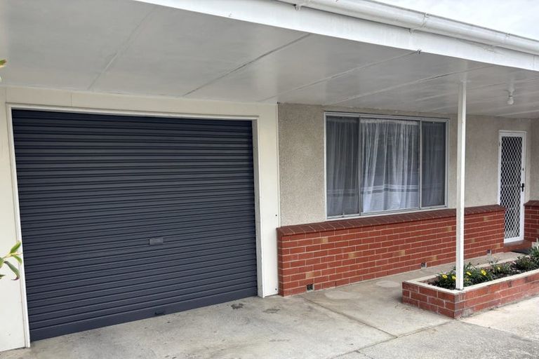 Photo of property in 4/2 King Street, Taradale, Napier, 4112