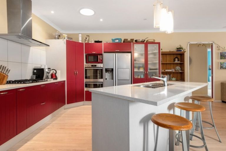 Photo of property in 6 Horsley Grove, Pyes Pa, Tauranga, 3112