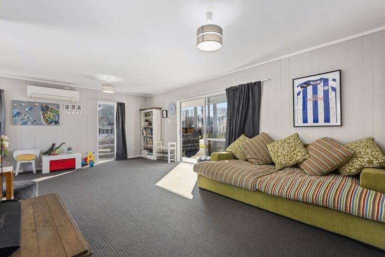 Photo of property in 41 Tararua Street, Trentham, Upper Hutt, 5018