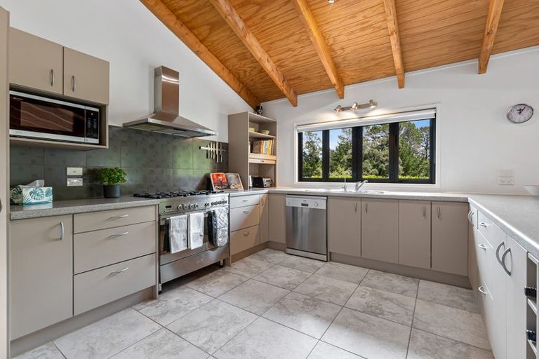 Photo of property in 20 Mccallum Drive, Sandspit, Warkworth, 0982