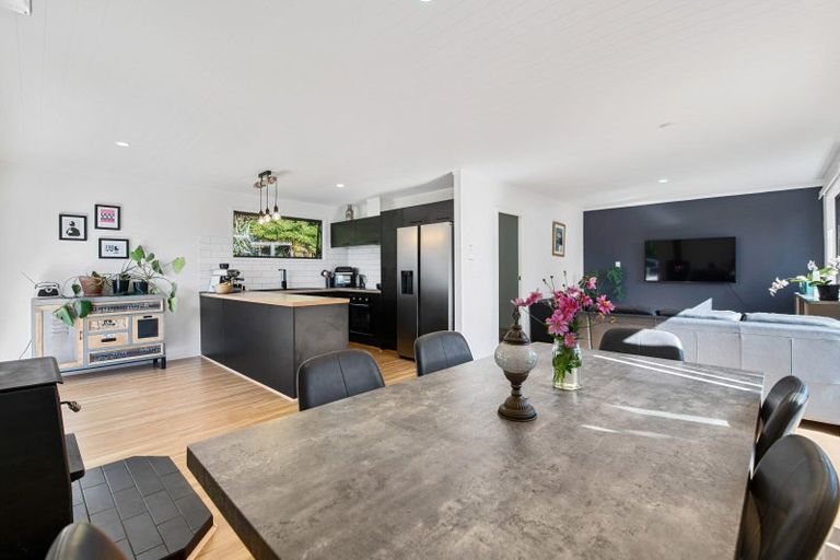 Photo of property in 93 State Highway 30, Lake Rotoma, Rotorua, 3074