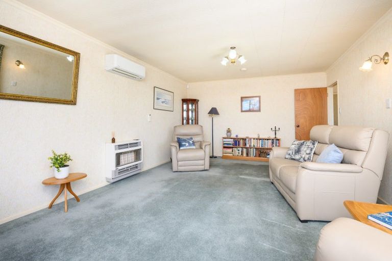 Photo of property in 74 Albert Street, Palmerston North, 4414