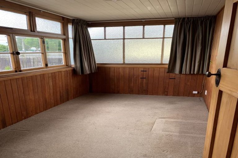 Photo of property in 134 Olliviers Road, Phillipstown, Christchurch, 8011