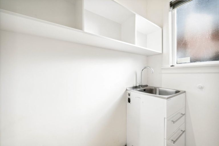 Photo of property in 17 Rotherham Terrace, Miramar, Wellington, 6022