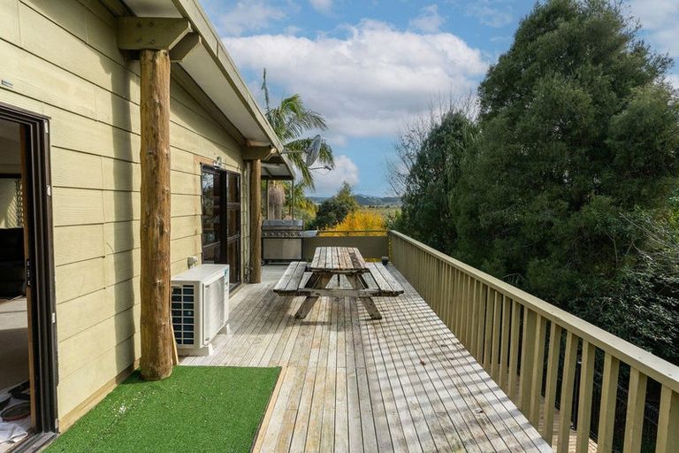 Photo of property in 16 Arawa Place, Onerahi, Whangarei, 0110