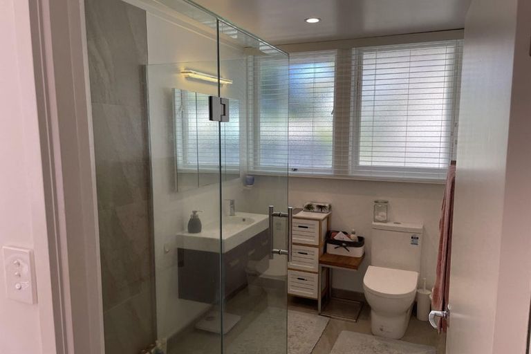 Photo of property in 258 Birkdale Road, Birkdale, Auckland, 0626