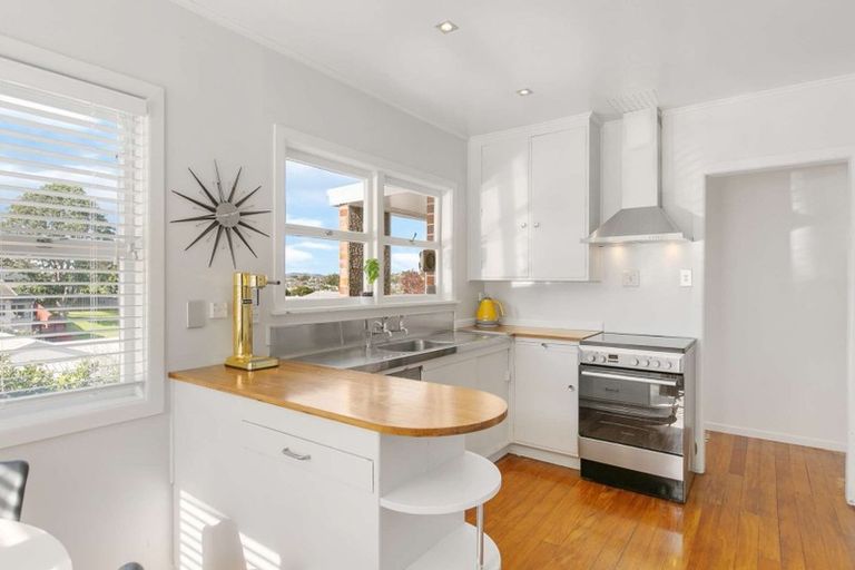 Photo of property in 1/30 Howe Street, Howick, Auckland, 2014