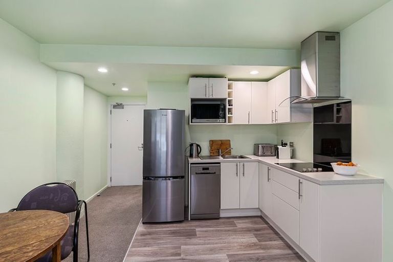 Photo of property in Orange Apartments/victoria Centr, 504/169 The Terrace, Wellington Central, Wellington, 6011