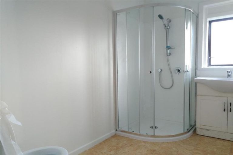 Photo of property in 32 Regent Street, Papatoetoe, Auckland, 2025