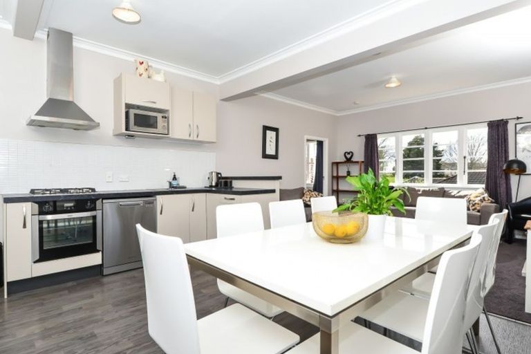 Photo of property in 587 Bank Street, Te Awamutu, 3800