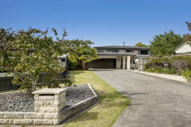 Photo of property in 214 Auckland Road, Greenmeadows, Napier, 4112
