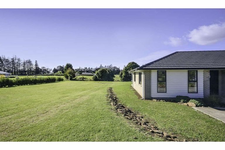 Photo of property in 5 Hoults Way, Kerikeri, 0230