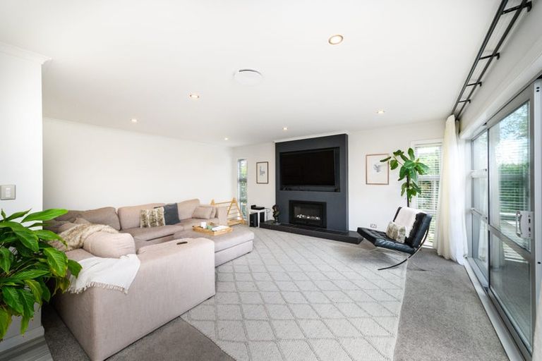 Photo of property in 111 James Line, Kelvin Grove, Palmerston North, 4414