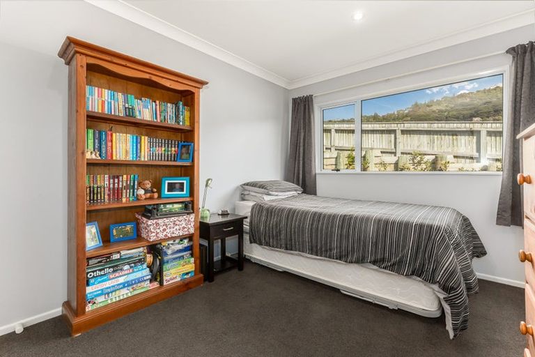 Photo of property in 4 Moonsail Drive, Whitby, Porirua, 5024