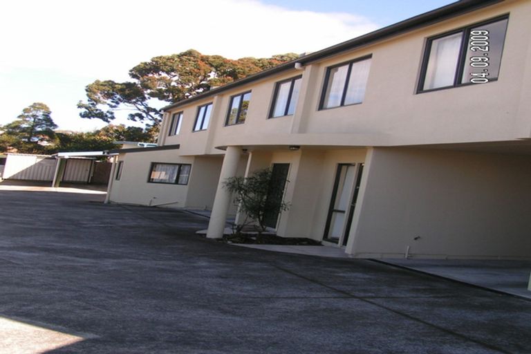 Photo of property in 4/89 Portage Road, New Lynn, Auckland, 0600