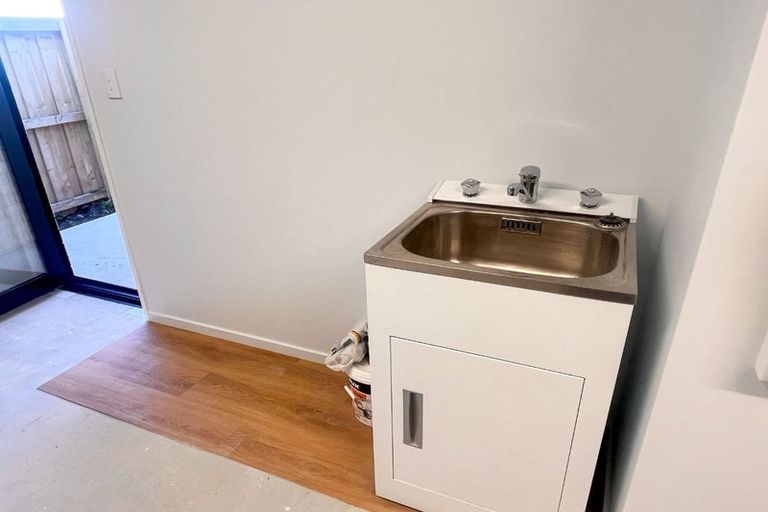 Photo of property in 15 Borland Street, Woodend, 7610