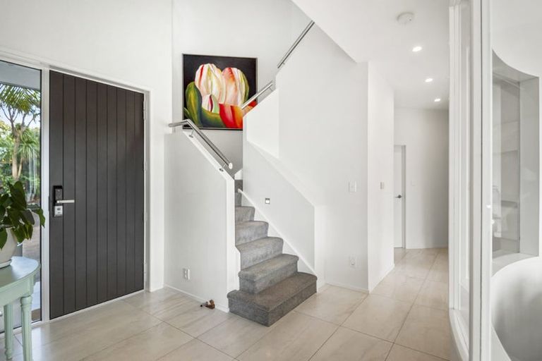 Photo of property in 1/56 Castor Bay Road, Castor Bay, Auckland, 0620