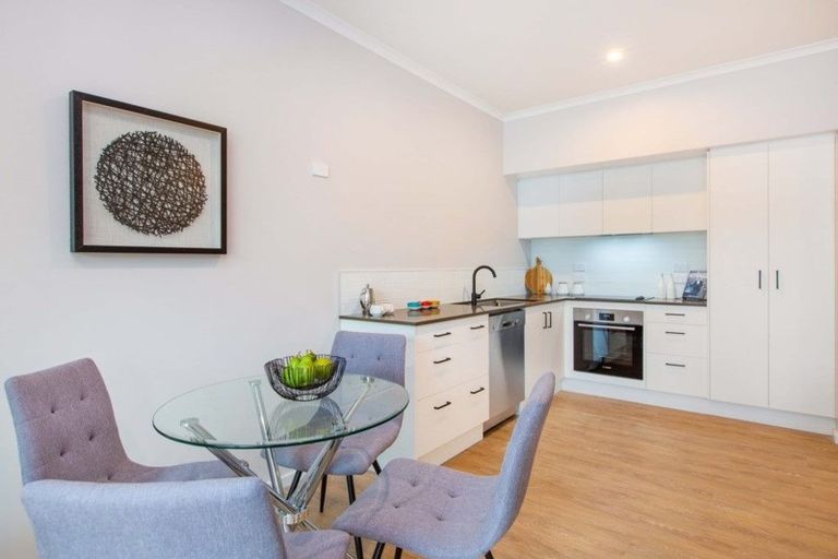 Photo of property in 8/14 Abbotsford Street, Whitiora, Hamilton, 3200