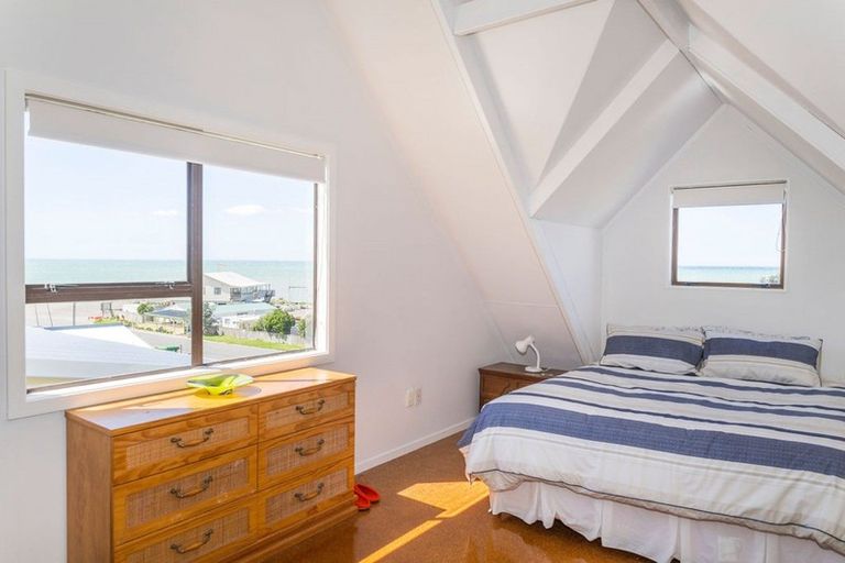 Photo of property in 68 Akitio Esplanade, Akitio, Pongaroa, 4991