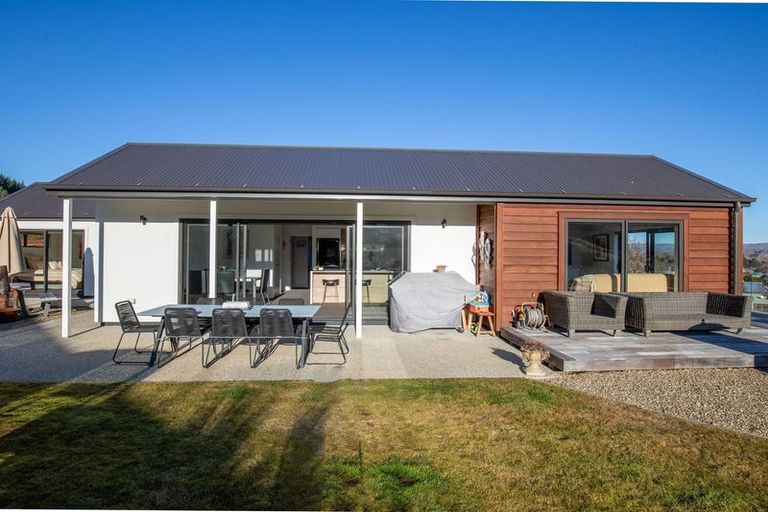 Photo of property in 26 Naylor Street, Clyde, 9330