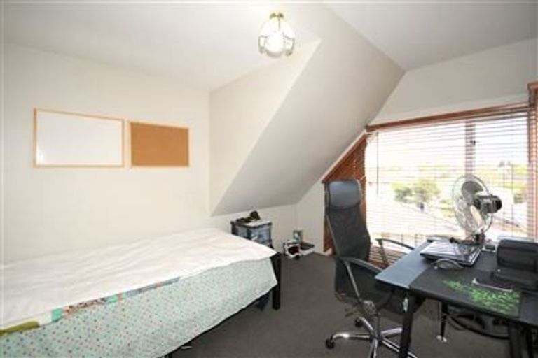 Photo of property in 4/27 Maxwell Street, Riccarton, Christchurch, 8041