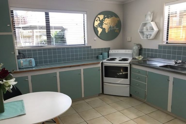 Photo of property in 1/9 Maxwells Road, Otumoetai, Tauranga, 3110