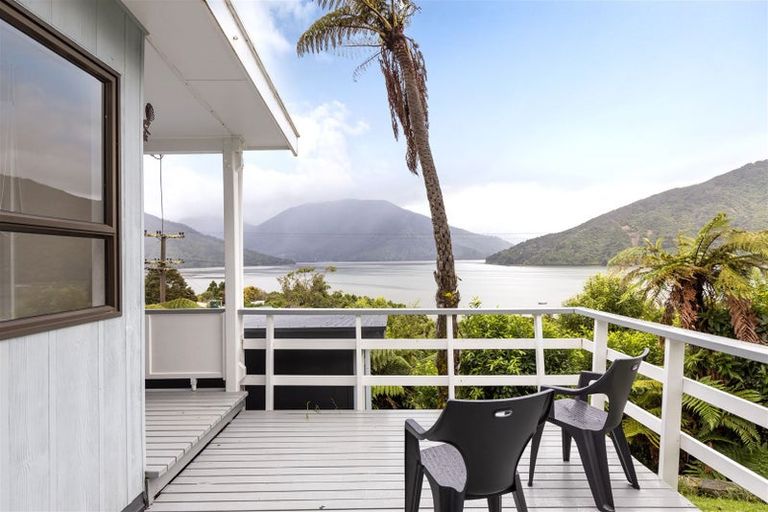 Photo of property in 73 Moenui Road, Havelock, Picton, 7281