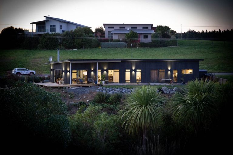 Photo of property in 15 Clemett Court, Kaikoura Flat, Kaikoura, 7371