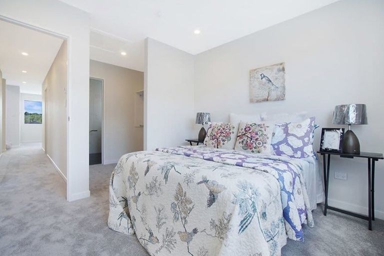 Photo of property in 14 Laquinta Place, Flat Bush, Auckland, 2019