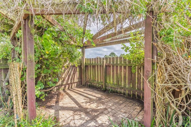 Photo of property in 1 Iti Street, Otaki, 5512