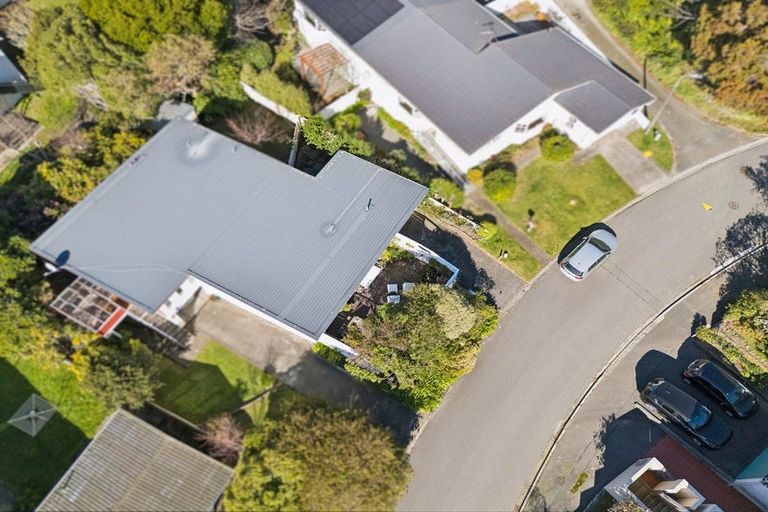 Photo of property in 1/3 Ridd Crescent, Karori, Wellington, 6012