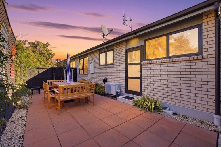 Photo of property in 5/164 Edgeware Road, Edgeware, Christchurch, 8013