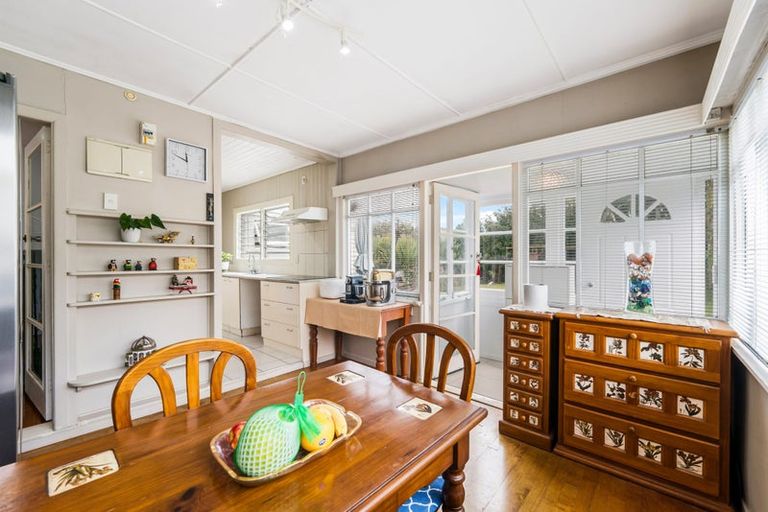 Photo of property in 27 Harley Road, Takapuna, Auckland, 0622