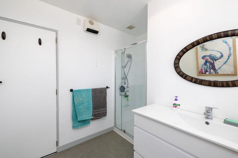 Photo of property in 2/46 Aldwins Road, Phillipstown, Christchurch, 8062