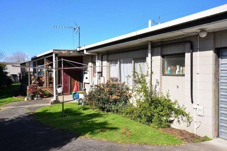 Photo of property in 7 Brough Place, St Andrews, Hamilton, 3200