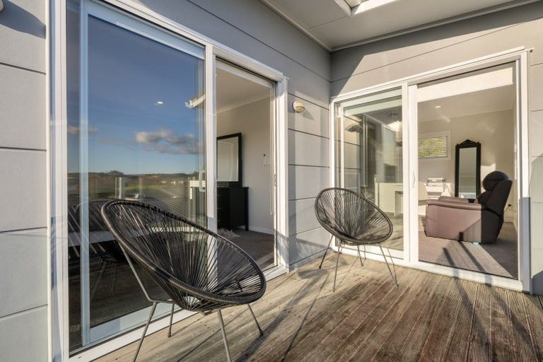 Photo of property in 5 Furl Close, Pyes Pa, Tauranga, 3112