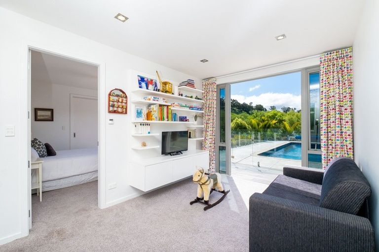 Photo of property in 244 Blackbarn Road, Havelock North, 4294