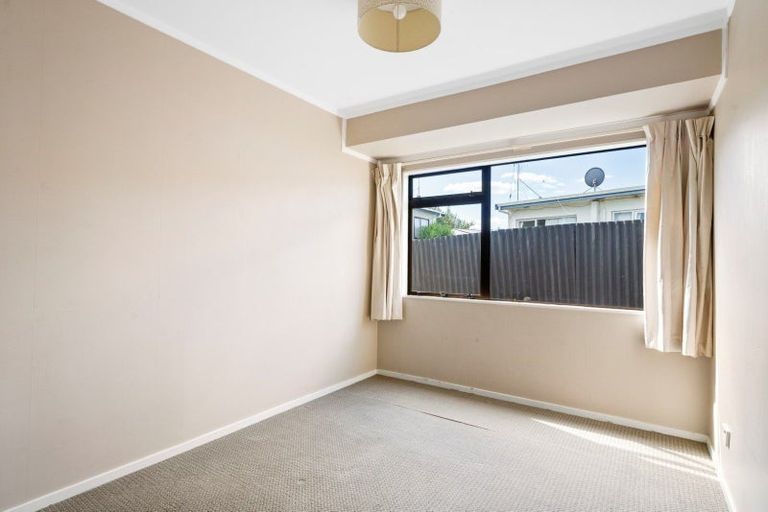 Photo of property in 19 Millers Road, Brookfield, Tauranga, 3110