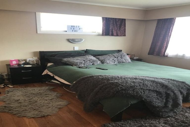 Photo of property in 32 Mears Road, St Andrews, Hamilton, 3200