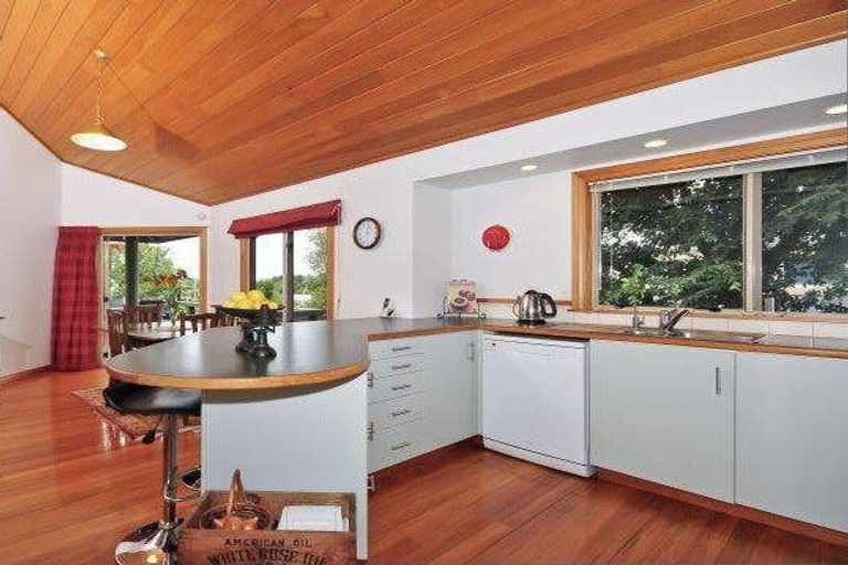 Photo of property in 15 Munro Place, Flagstaff, Hamilton, 3210