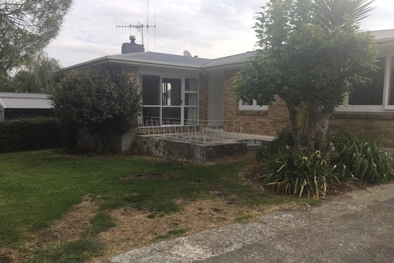 Photo of property in 6 Woodford Avenue, Brookfield, Tauranga, 3110